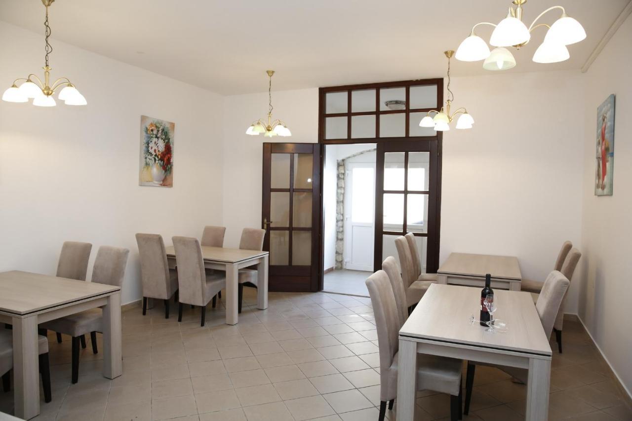 City Center Suites Vodice Bagian luar foto